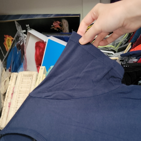 Very Soft Dark Blue WonderWink Shirt - Picture 5 of 8